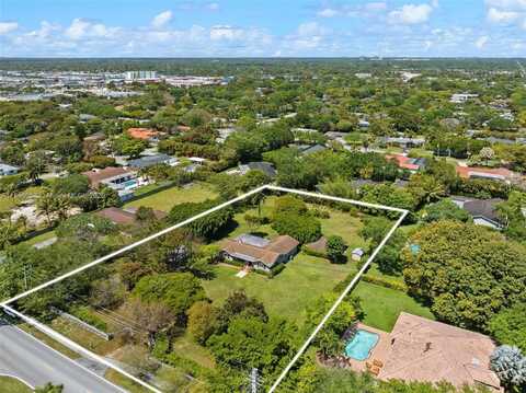 8205 SW 136th St, Pinecrest, FL 33156