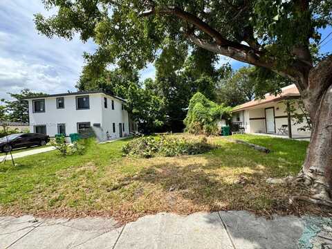 1841 NW 70th St, Miami, FL 33147