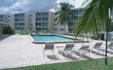 206 SE 10th St, Dania Beach, FL 33004