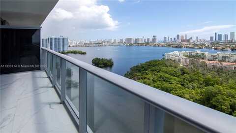 16385 Biscayne Blvd, North Miami Beach, FL 33160