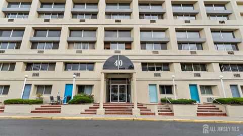 40 Fayette Street, Perth Amboy, NJ 08861