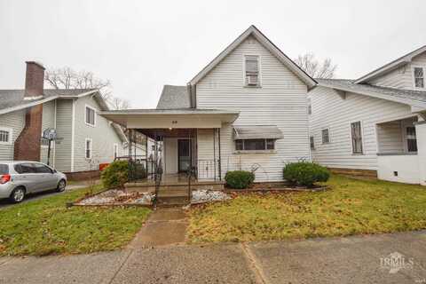 619 N High Street, Hartford City, IN 47348