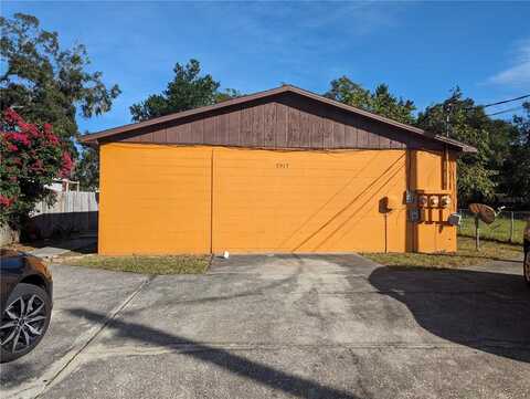 7517 LAKESHORE DRIVE, TAMPA, FL 33604