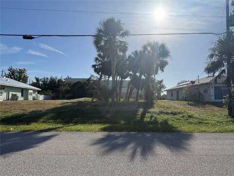 145 MARK TWAIN LANE, ROTONDA WEST, FL 33947