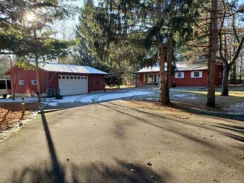 8391 Lakeshore, Burtchville, MI 48059