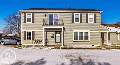 21621 E 11 Mile, Saint Clair Shores, MI 48081