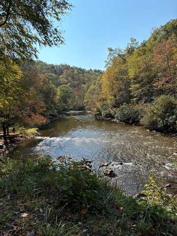 15 Water Gauge Road, FRANKLIN, NC 28734