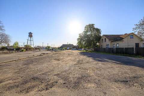 St, Ceres, CA 95307