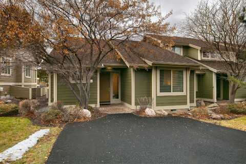 1314 Highland View Loop, Redmond, OR 97756