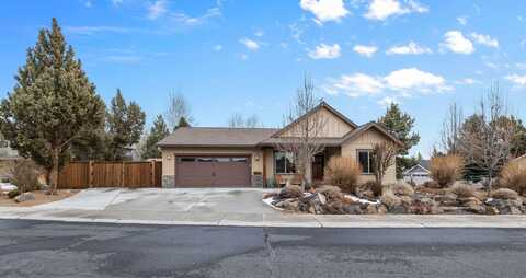 4238 SW Tommy Armour Lane, Redmond, OR 97756