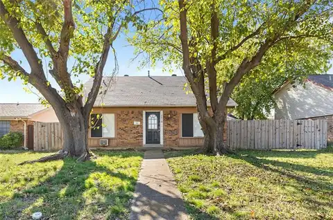 Vail, GARLAND, TX 75044