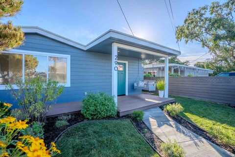 290 Grove ST, HALF MOON BAY, CA 94019