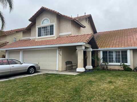 243 Gee Gee AVE, LOS BANOS, CA 93635