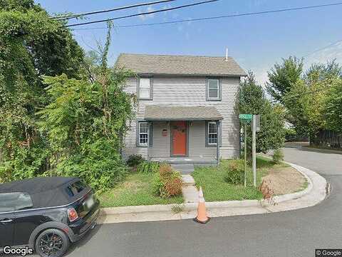 Brice, FALLS CHURCH, VA 22042