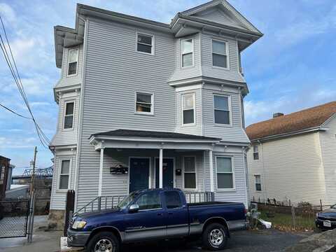 30 May St, Fall River, MA 02720