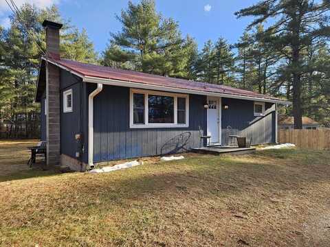 14 Royalston Road South, Winchendon, MA 01475