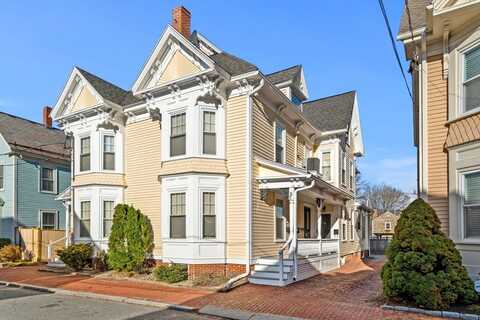 5 Horton St, Newburyport, MA 01950