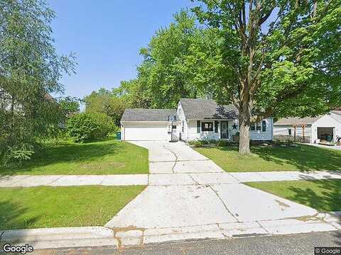 17Th, WEST BEND, WI 53095