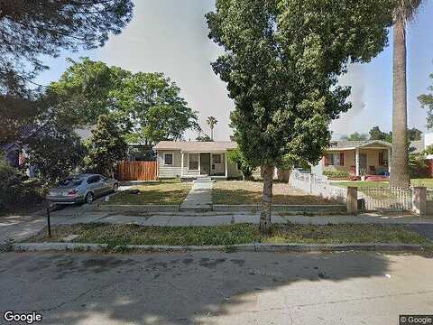 17Th, SAN BERNARDINO, CA 92405