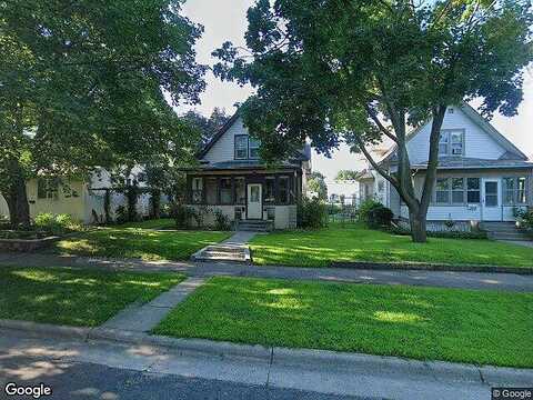 Edmund, SAINT PAUL, MN 55104