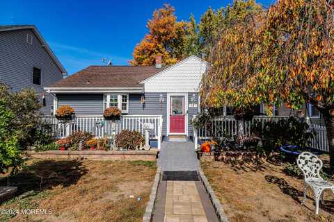 45 E Foch Avenue, Milltown, NJ 08850