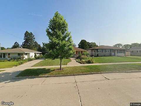 Lunham, CUDAHY, WI 53110