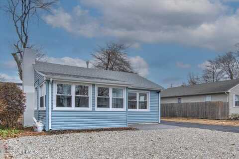 3143 Hiawatha Avenue, Point Pleasant Boro, NJ 08742