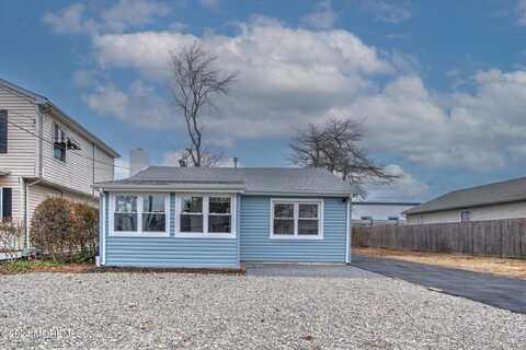 3143 Hiawatha Avenue, Point Pleasant Boro, NJ 08742