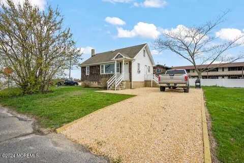 218 Channel Drive, Point Pleasant Beach, NJ 08742