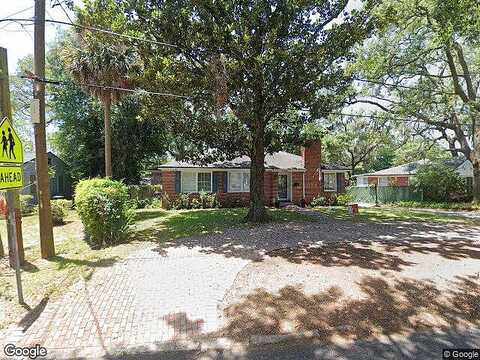Geraldine, JACKSONVILLE, FL 32205