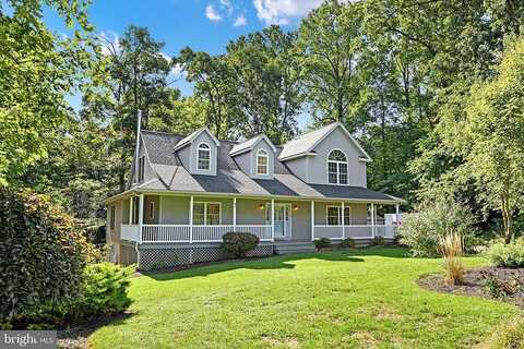 Woodburne, LEWISBERRY, PA 17339