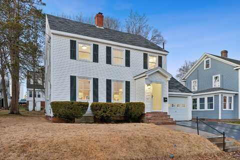 11 Chamberlain Avenue, Portland, ME 04101