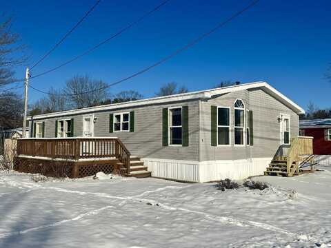 8 Pond Drive, Brunswick, ME 04011