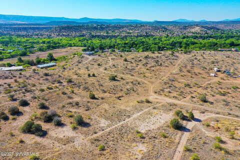 E Red Baron Drive, Rimrock, AZ 86335