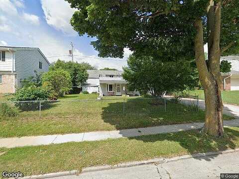 92Nd, MILWAUKEE, WI 53214