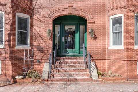 65 Sherman Street, Portland, ME 04101