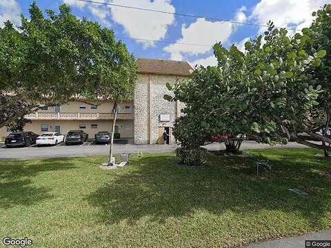 52Nd, LAUDERDALE LAKES, FL 33319