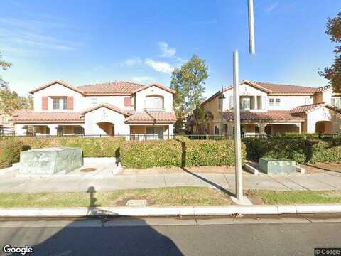 Iris, MORENO VALLEY, CA 92551