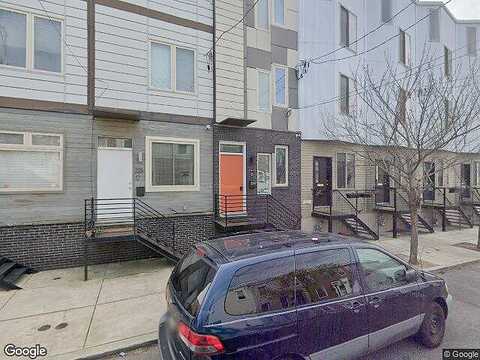 Coral, PHILADELPHIA, PA 19125