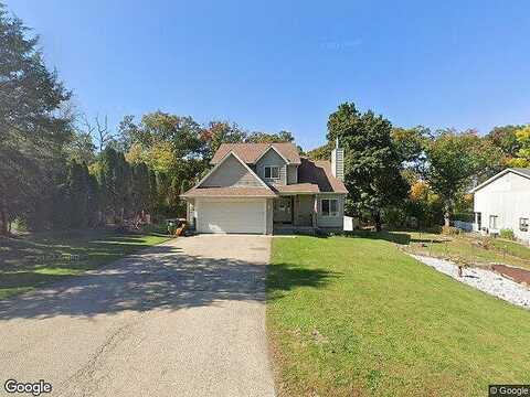 Oak, TWIN LAKES, WI 53181