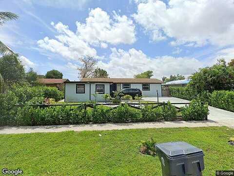 Mackinac, LAKE WORTH, FL 33462