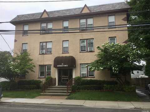 51 Smith Street, Merrick, NY 11566