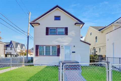 246 Main Street, Hempstead, NY 11550