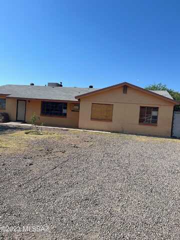 Calle Ileo, TUCSON, AZ 85710