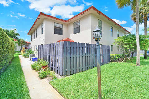 25Th, BOYNTON BEACH, FL 33426