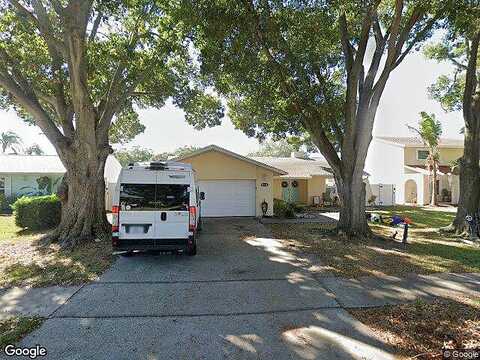 91St, SEMINOLE, FL 33776