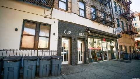 668 Broadway, Williamsburg, NY 11206