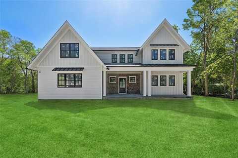32 North Bay Avenue, Eastport, NY 11941