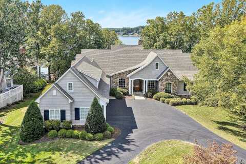 Island View, PENHOOK, VA 24137