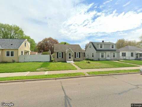 15Th, SOUTH SAINT PAUL, MN 55075